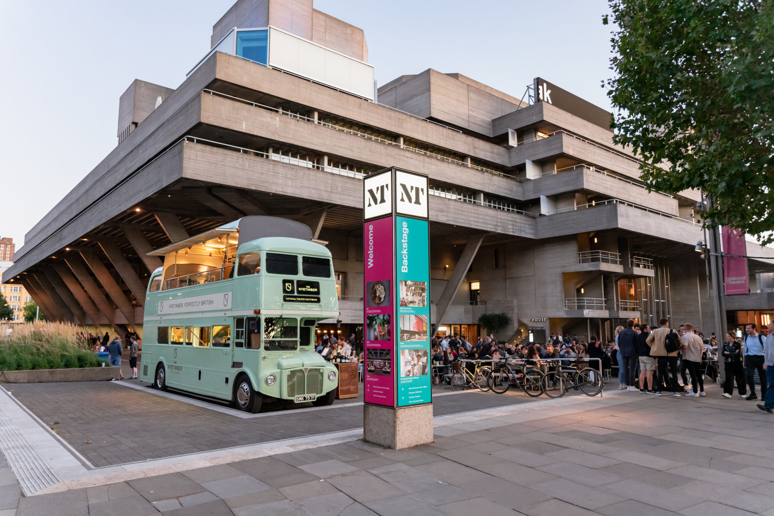 MDRN LOVE – Web Res -untitled MDN07161