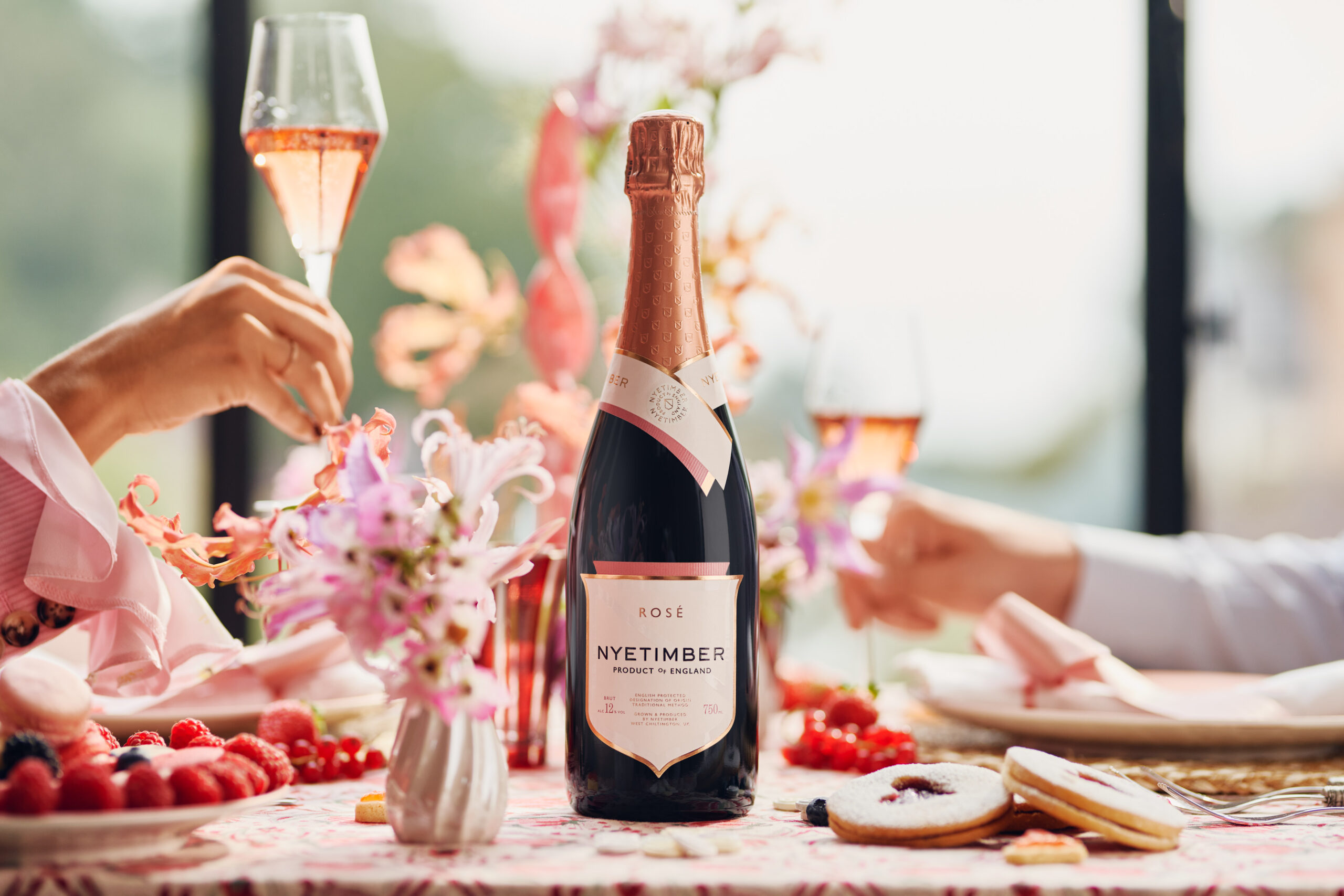 Rose Sparkling Wine Valentine gift set
