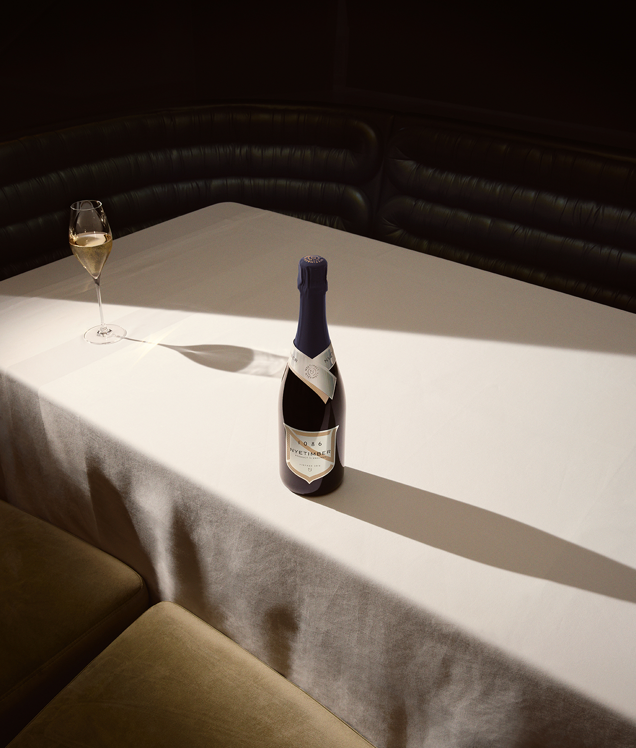 1086 2013 BY NYETIMBER WITE WINE